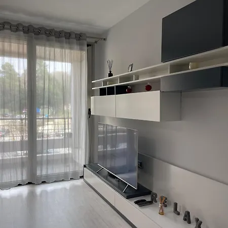 Apartment Lake Apartment Tirana